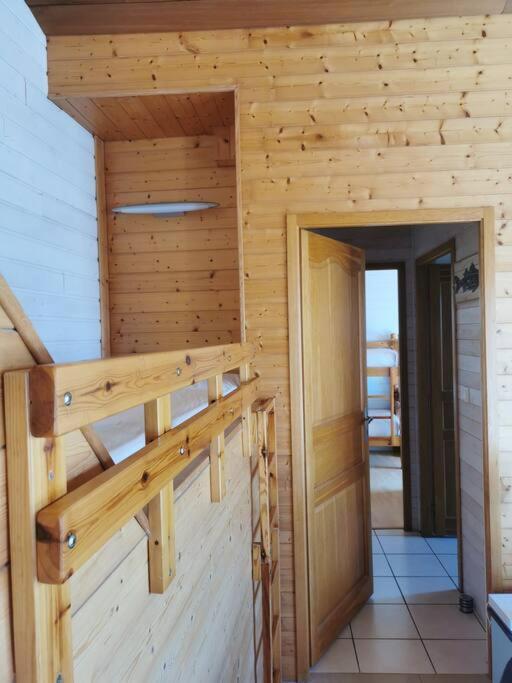 Holiday home Belle Vue Pointe St Mathieu Avec Piscine Chauffee, 100 M Et Gr34