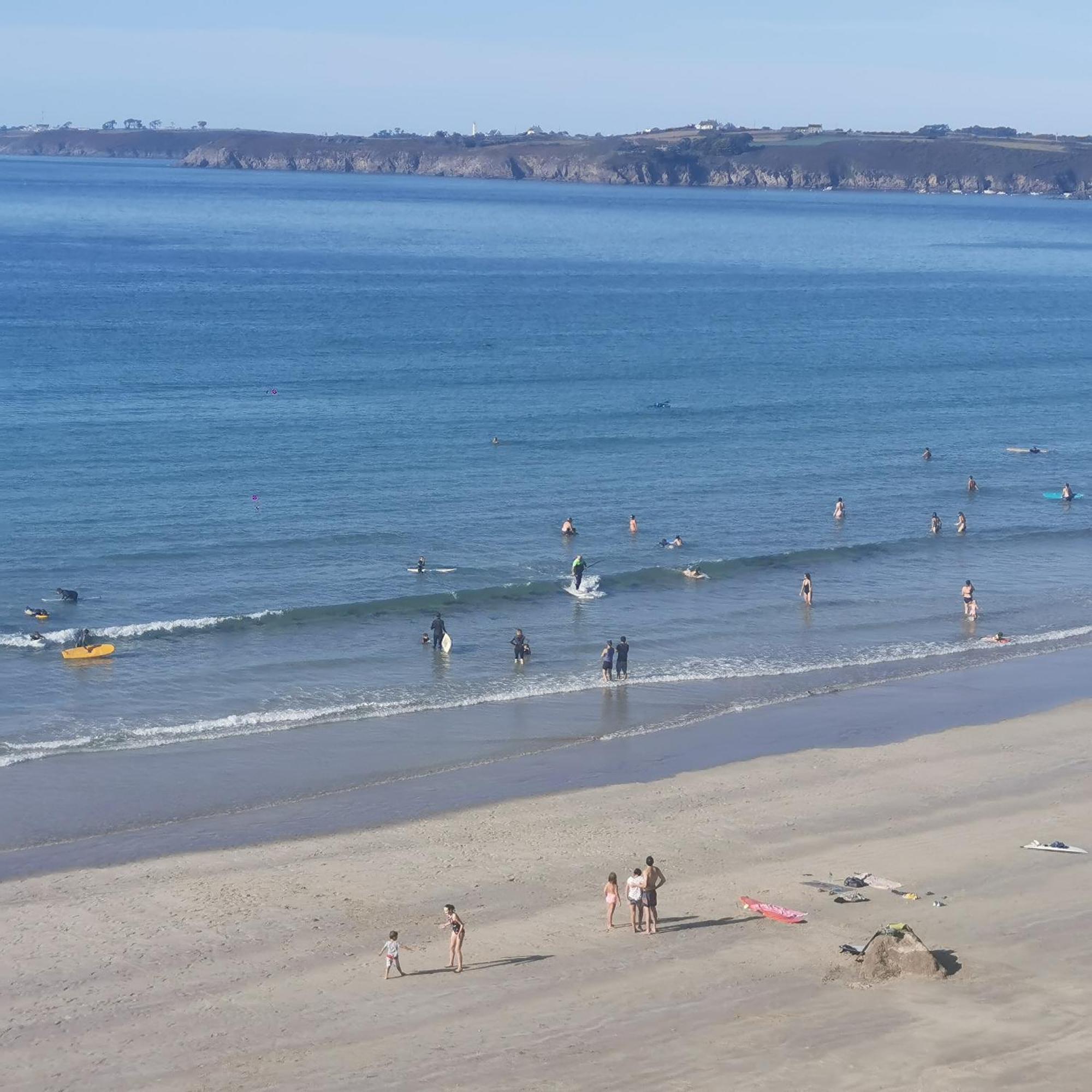 Holiday home Belle Vue Pointe St Mathieu Avec Piscine Chauffee, 100 M Et Gr34 Le Conquet